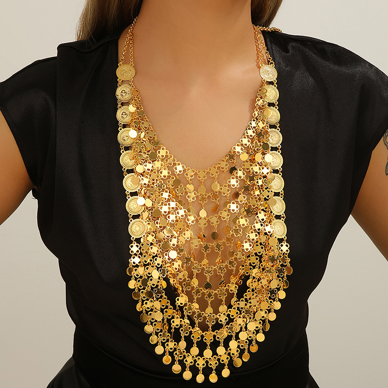 Ethnic Fashion In Dubai - Golden Middle East Dubai Multi-layer Tassel