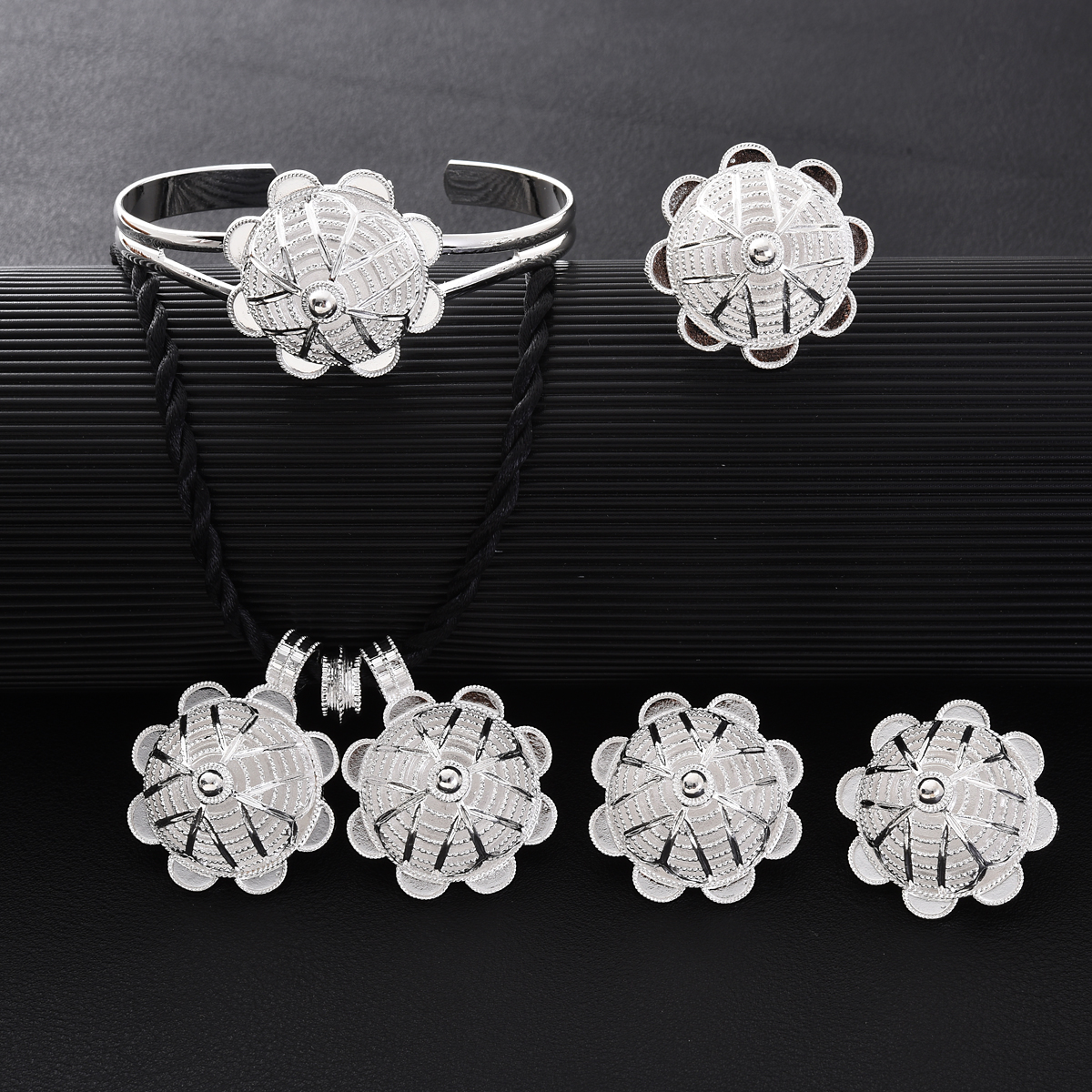 Africa Silver Color Jewelry Ac - Ethnic Fashion In Dubai ulasan dan harga