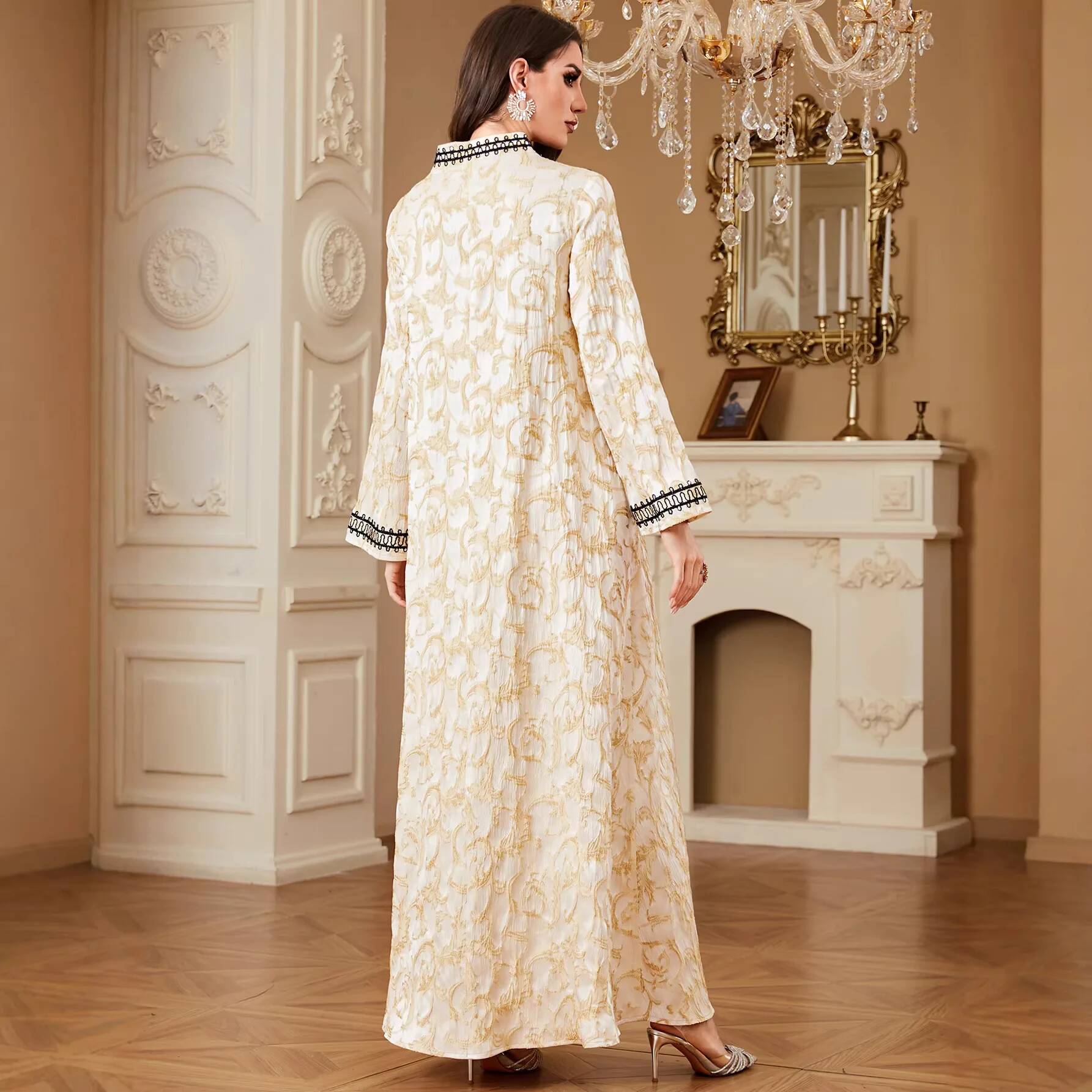 Urban Commuting Embroidered V- - Urban Ethnic Fashion ulasan dan harga
