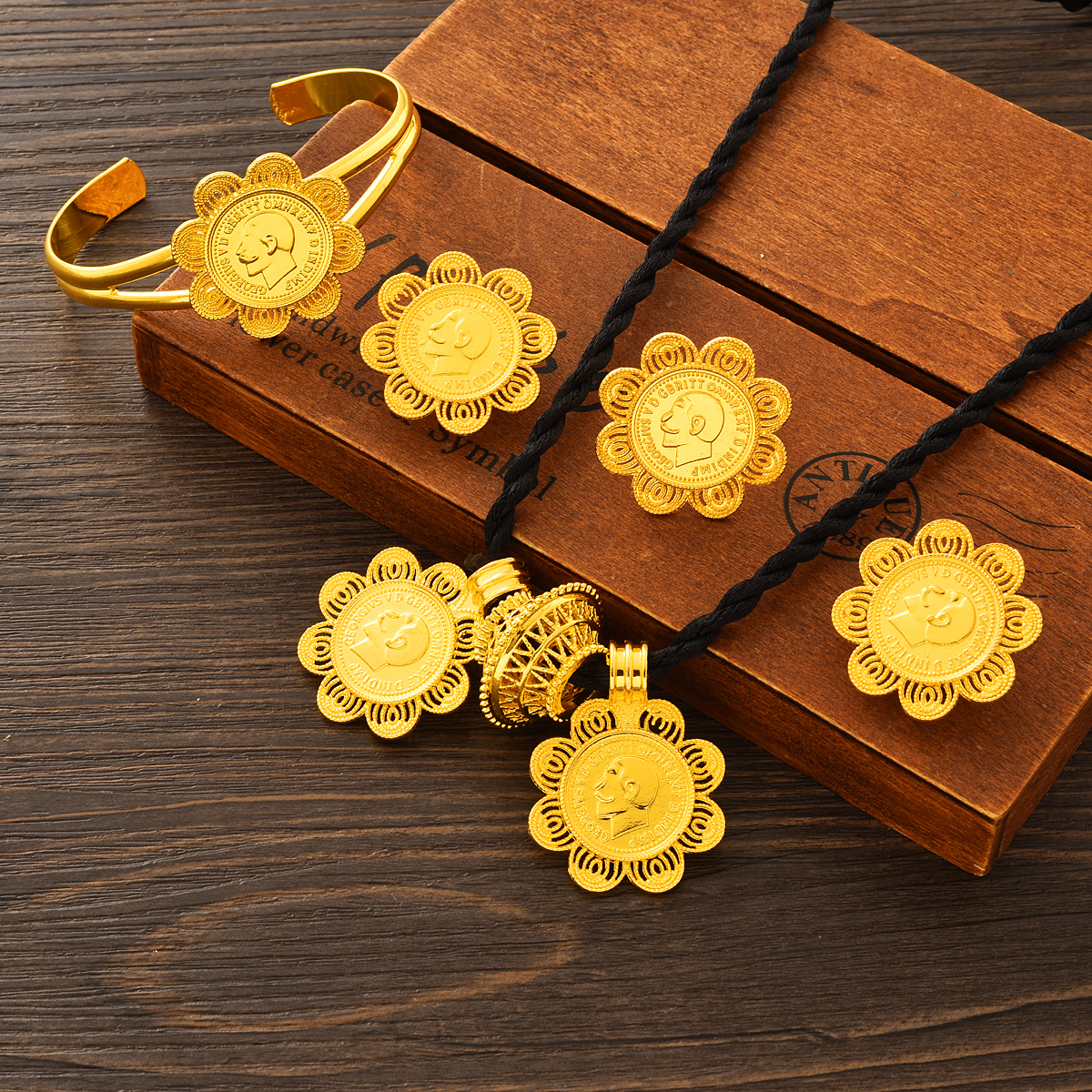 Dubai 24k Gold Plated Double P - Ethnic Fashion In Dubai ulasan dan harga