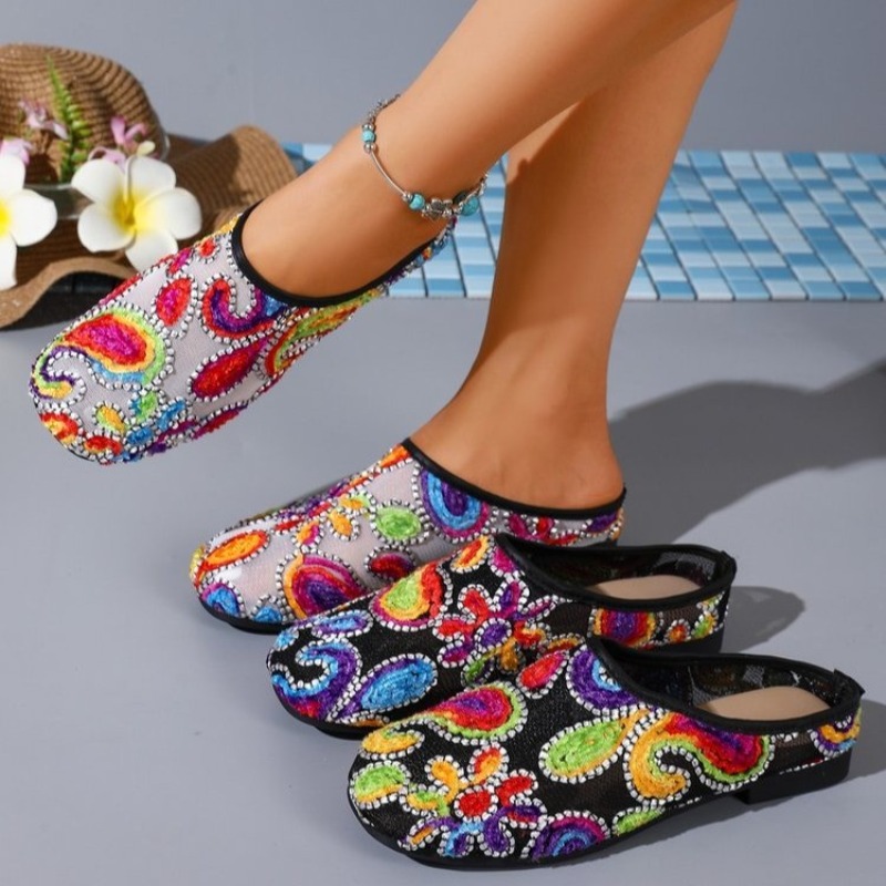 Retro Style Ethnic Embroidery  - Ethnic Fashion For Ladies ulasan dan harga