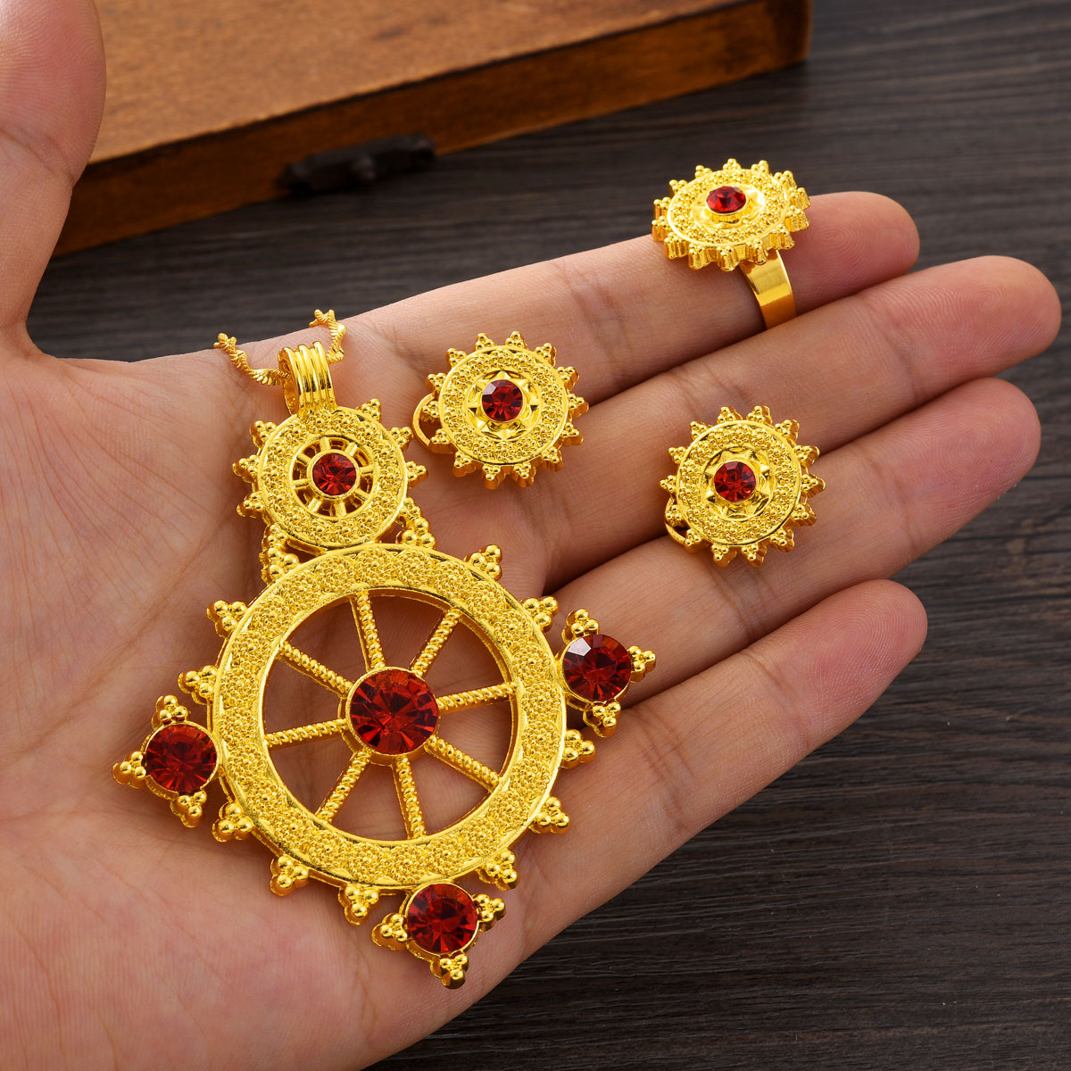 Dubai Africa Golden Color Cool - Ethnic Fashion In Dubai ulasan dan harga