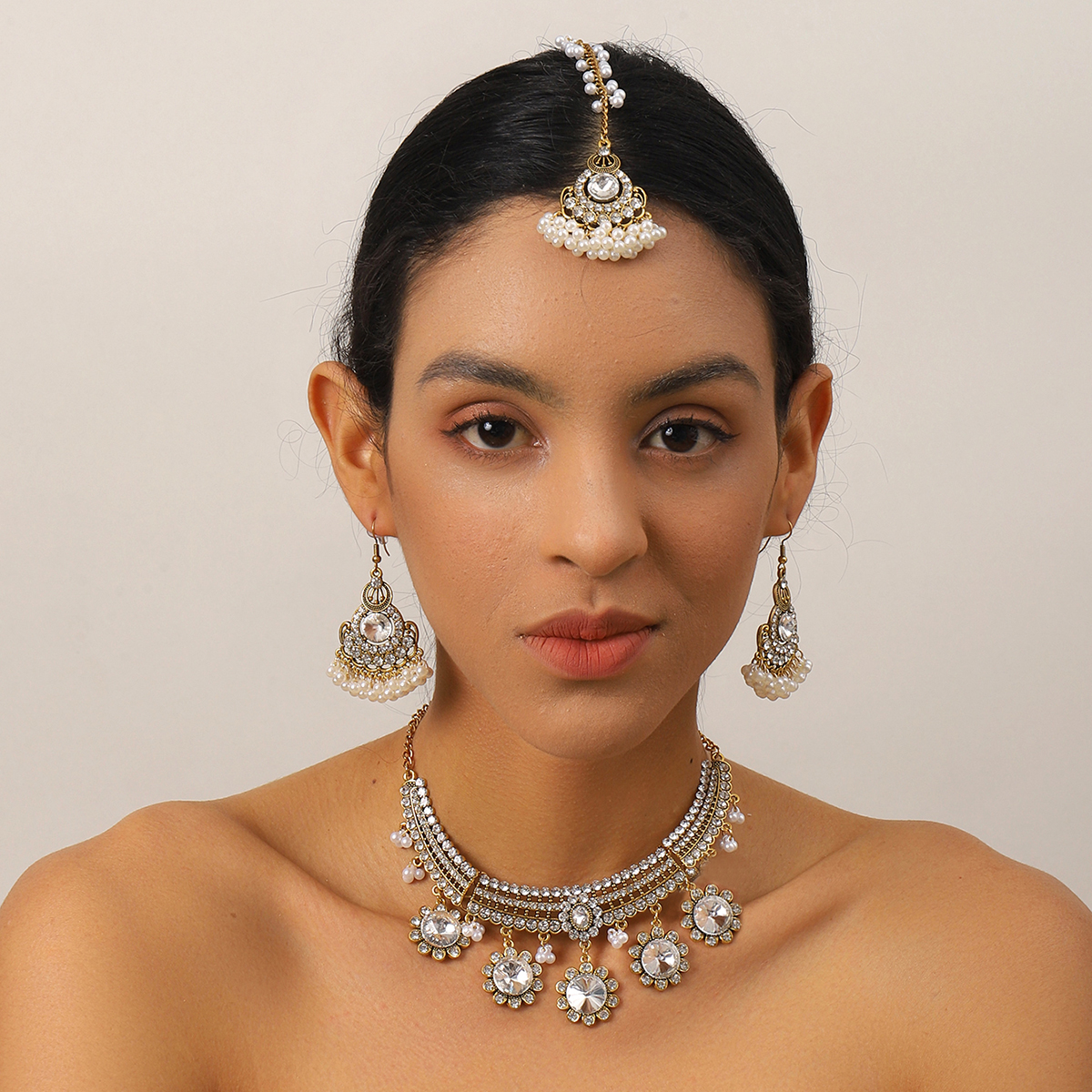 Luxury Gold Color Round Crysta - Ethnic Fashion In Dubai ulasan dan harga